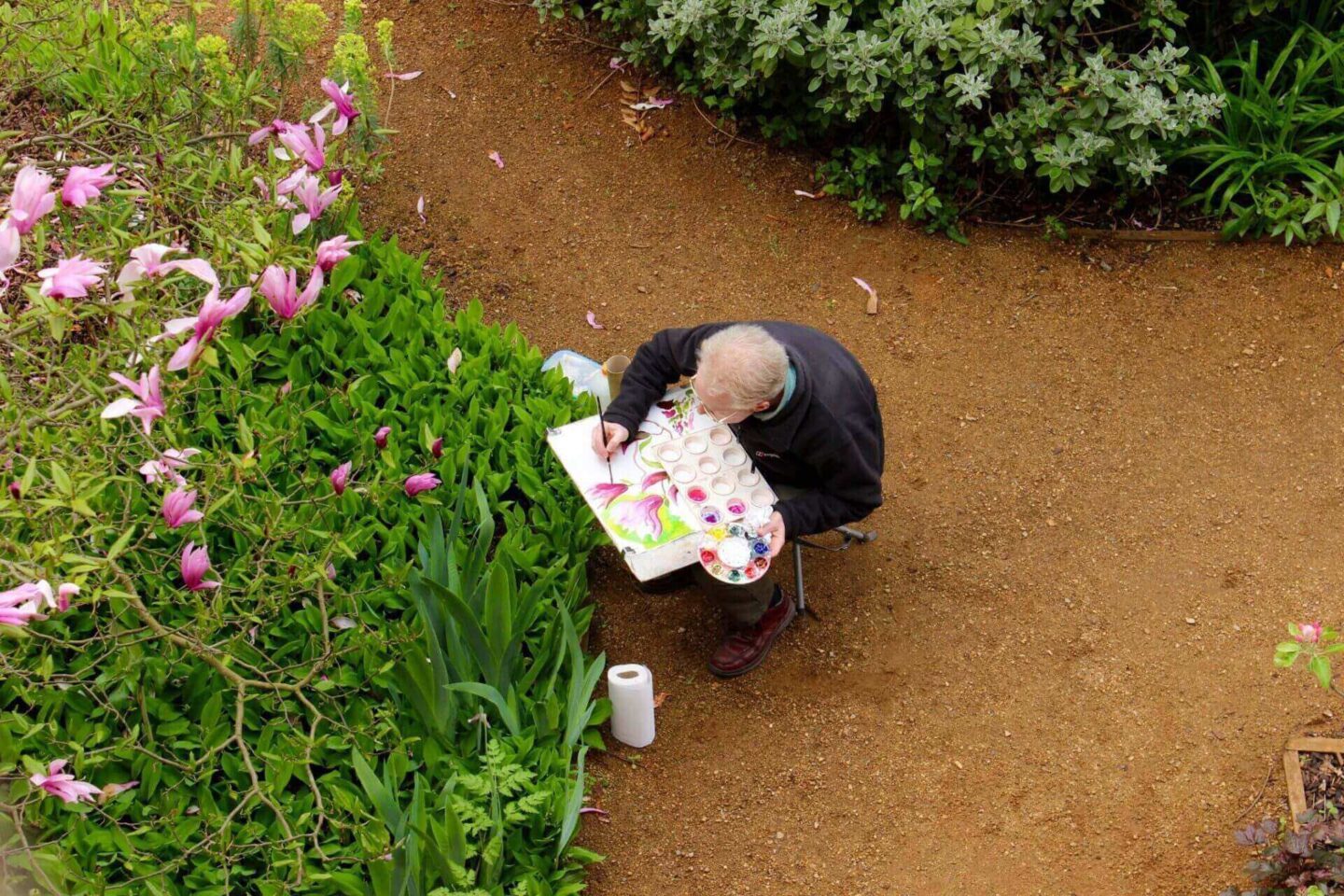 man painting at hampstead heath