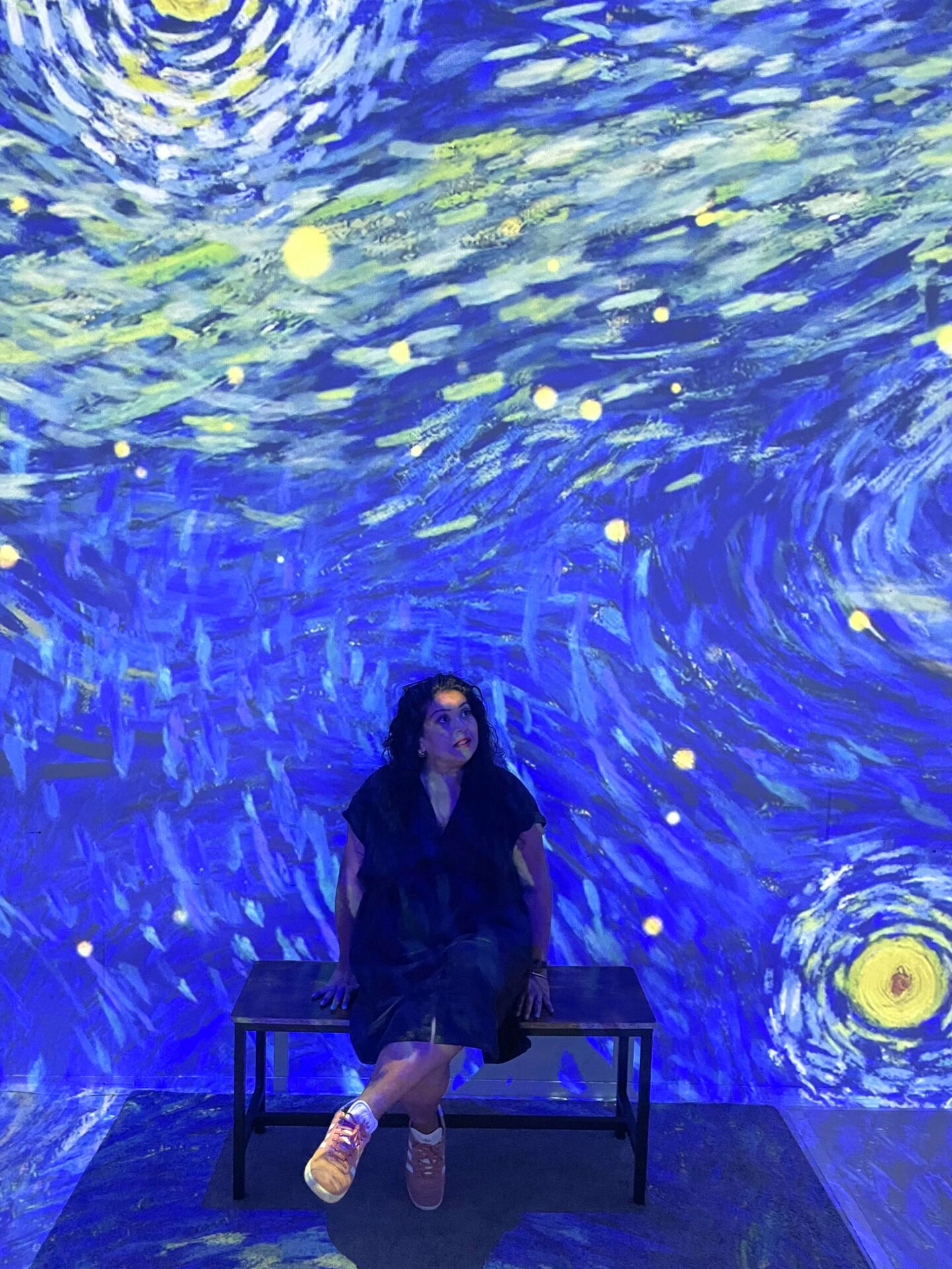 Spending an artsy day in London at the van gogh immersive experience
