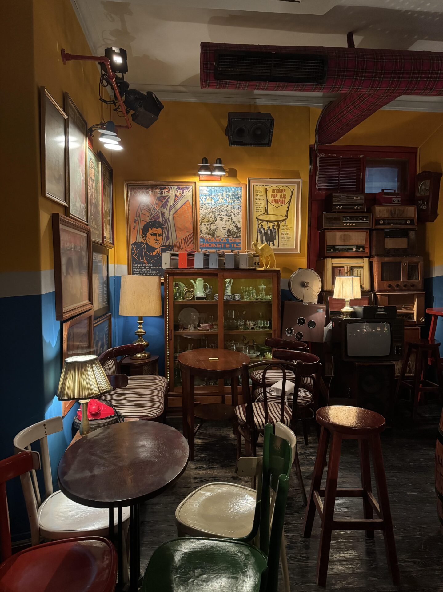 Radio Bar Tirana