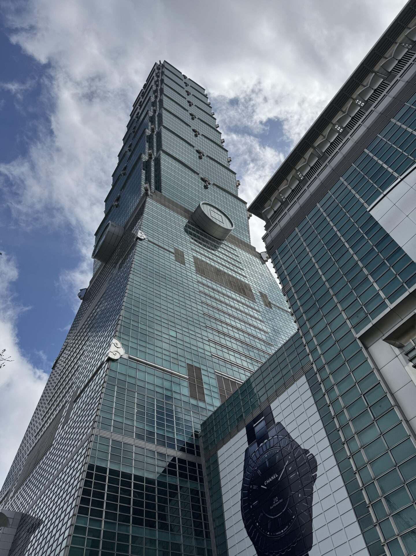 Taipei 101 outside