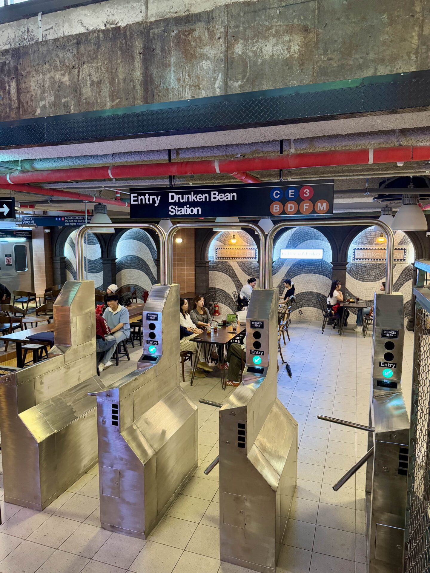Entrance to Drunken Bean 드렁큰빈 - a New York subway themed cafe in Gangnam, Seoul
